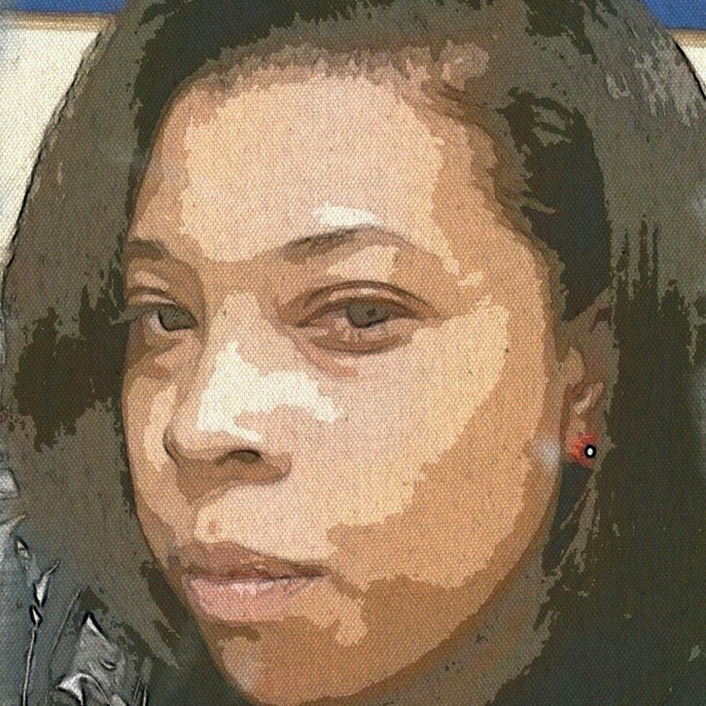 Meet your Posher, Ella